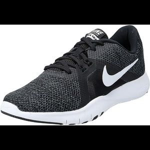 Nike Flex TR8 Runners (size 6.5)